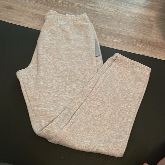 NWT Surf and Swim Co Men’s jogger and tee set - size M - Picture 6 of 9